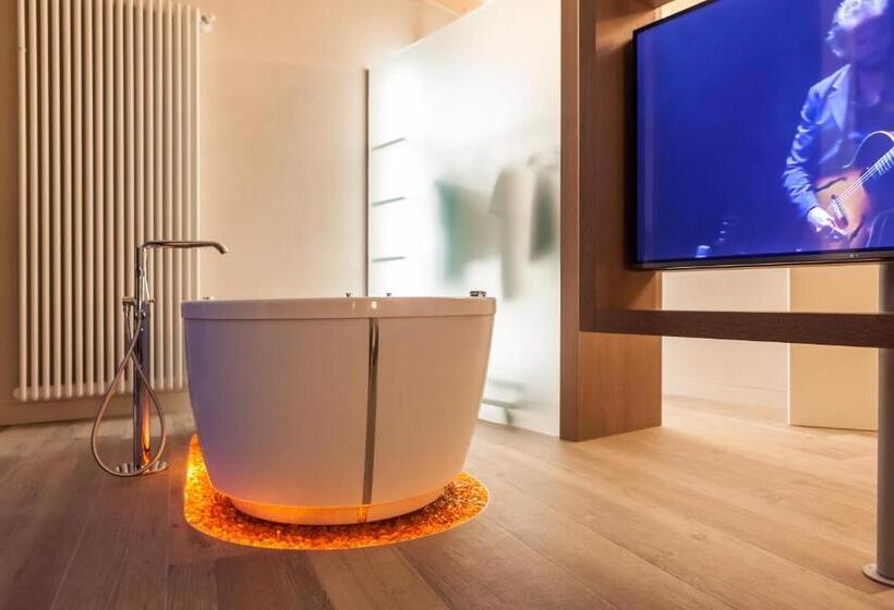 Люкс, San Colombano Suites