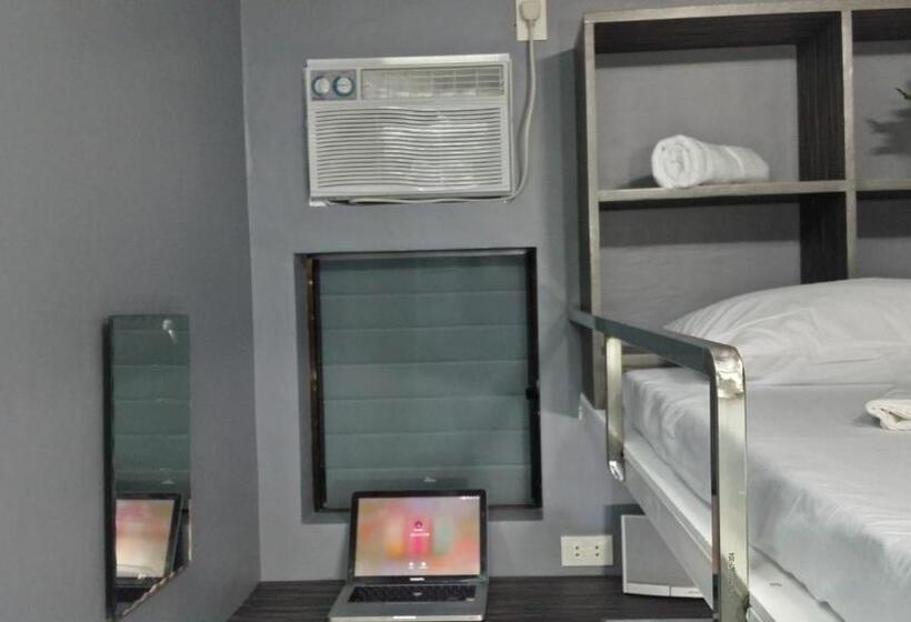 标准间, Ervoruto Hostel Makati