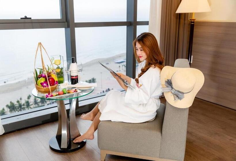 اتاق لوکس با چشم‌انداز دریا, The Nalod Da Nang