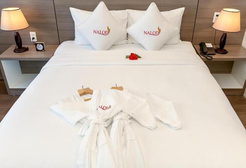 اتاق لوکس با چشم‌انداز دریا, The Nalod Da Nang