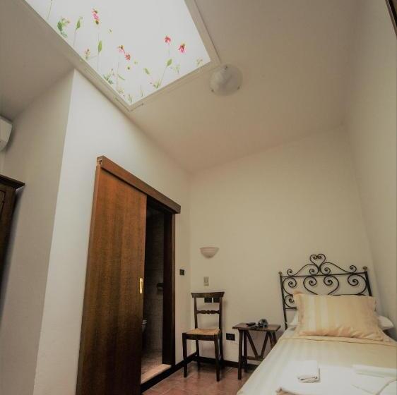 Одноместный Номер Basic, Porta Marmorea