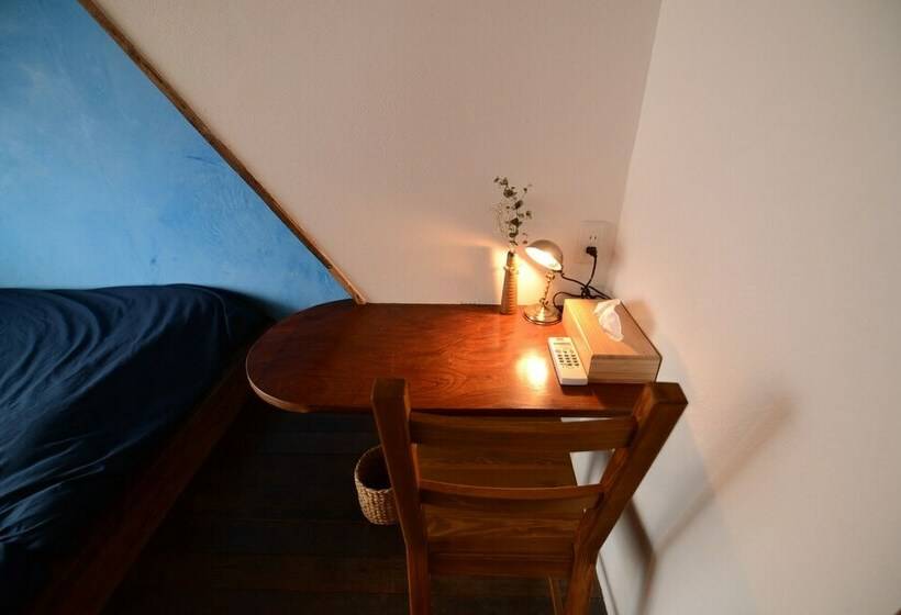 Номер Стандарт, Taketa Ekimae Hostel Cue