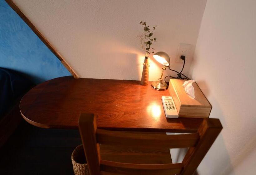 Номер Стандарт, Taketa Ekimae Hostel Cue