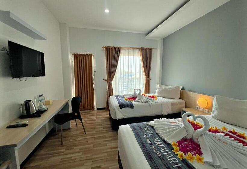 غرفة ديلوكس مطلّة علي البحر, Matahari Hotel Labuan Bajo
