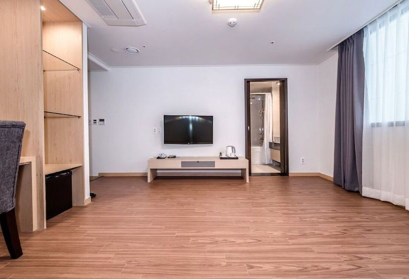 Номер Deluxe, Shalom Jeju