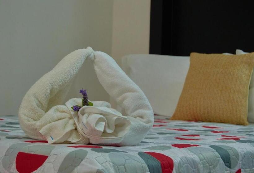 חדר דלוקס, Del Alba Inn & Suites