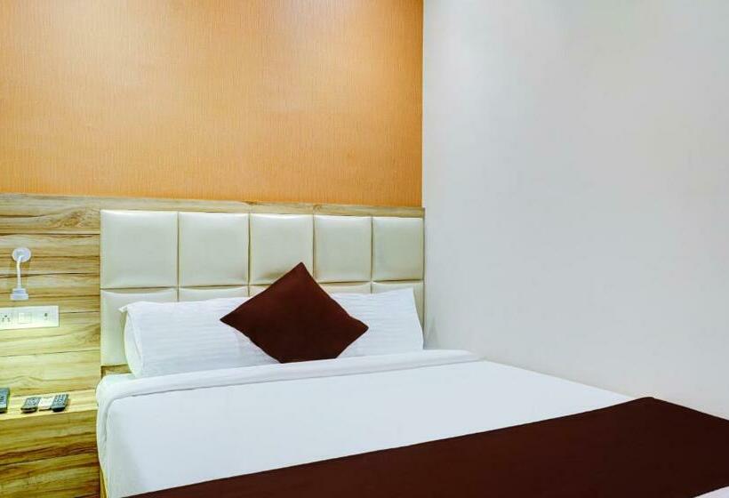 Номер Deluxe, Sun City   Near Saifee Hospital And H N Reliance Hospital