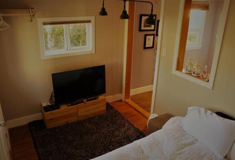 اتاق استاندارد, Huckleberry Cottage