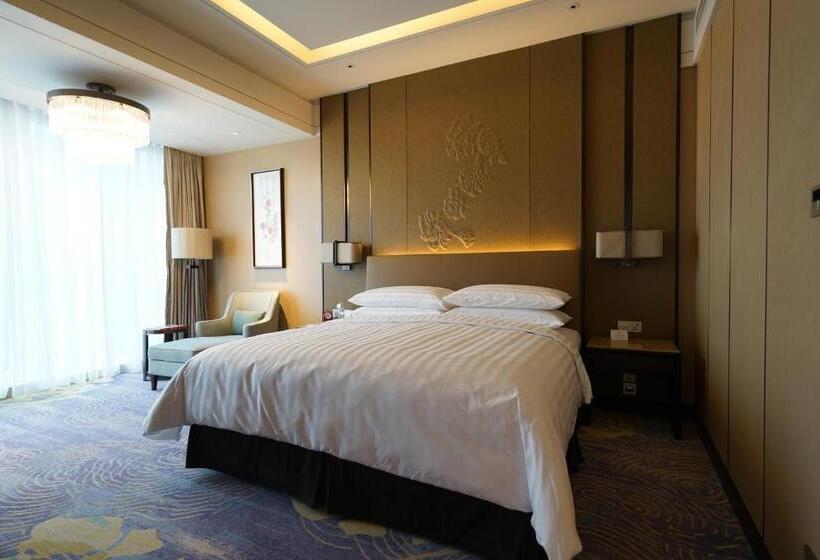 Номер Deluxe Кровать Кинг, Shangri La Yiwu   Close To Yiwu International Trade Market