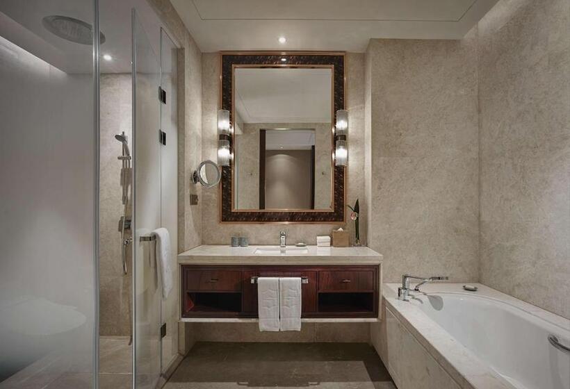 Номер Executive Кровать Кинг, Shangri La Yiwu   Close To Yiwu International Trade Market