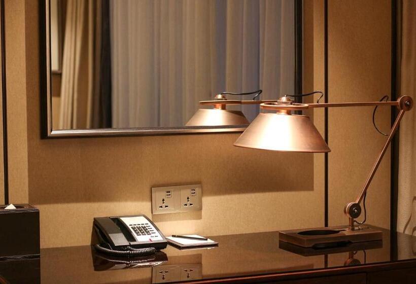 Номер Премиум, Shangri La Yiwu   Close To Yiwu International Trade Market