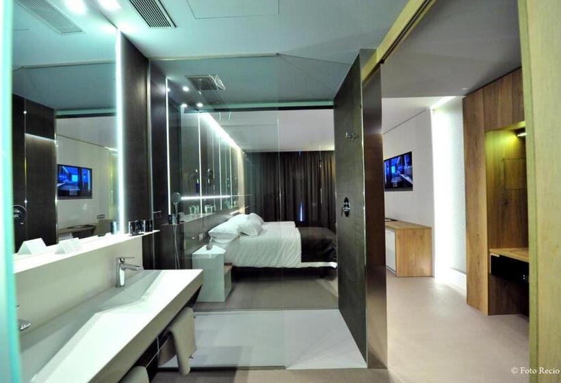 Номер Стандарт, & Spa Ciudad De Binéfar