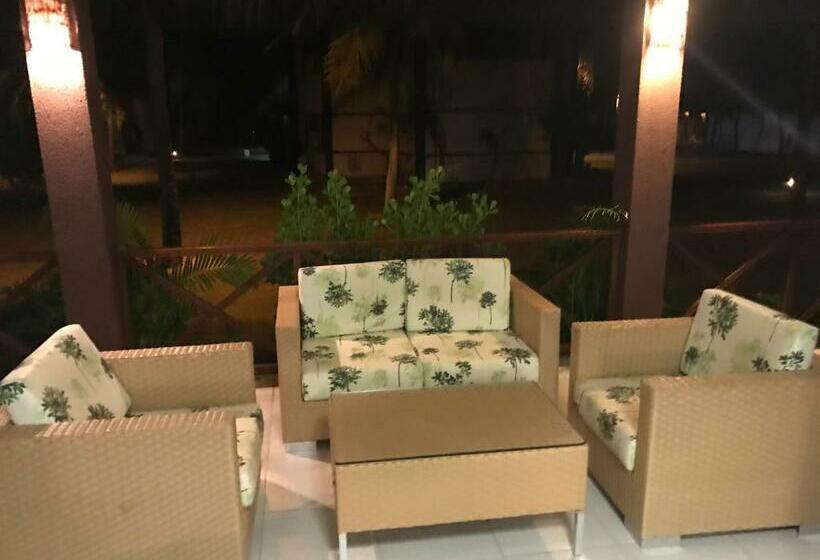 بنجلو قياسى, Fleixeiras Eco Residence