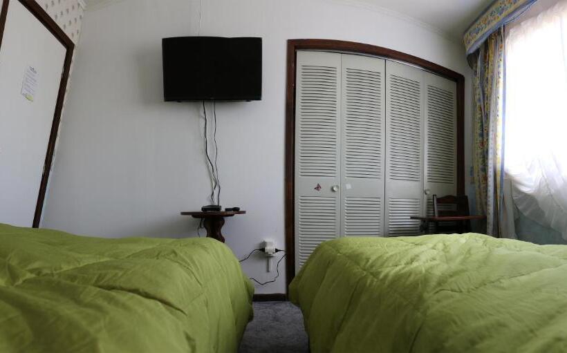 标准间, Sandy Point B&b