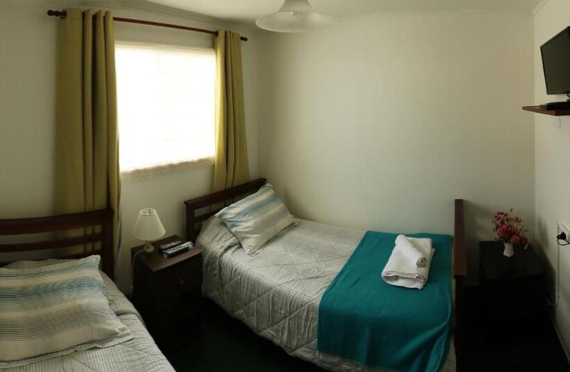 标准间, Sandy Point B&b