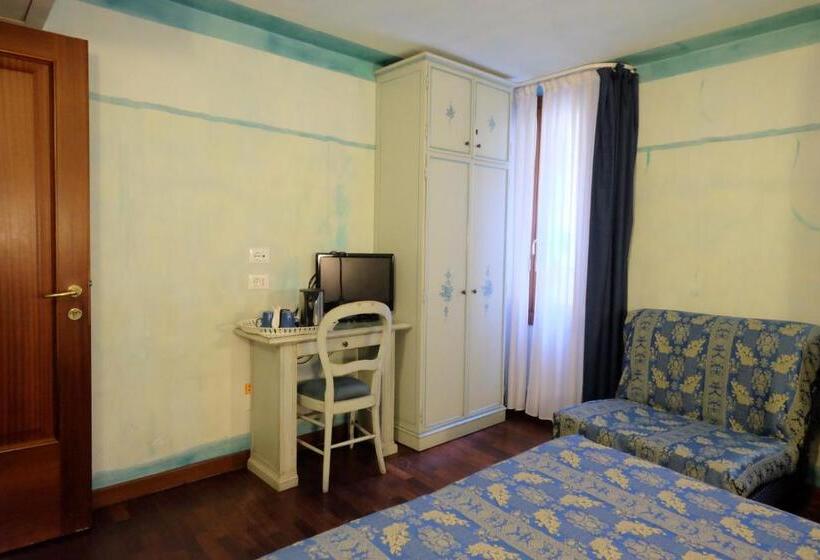 Familiekamer, Ai Do Mori