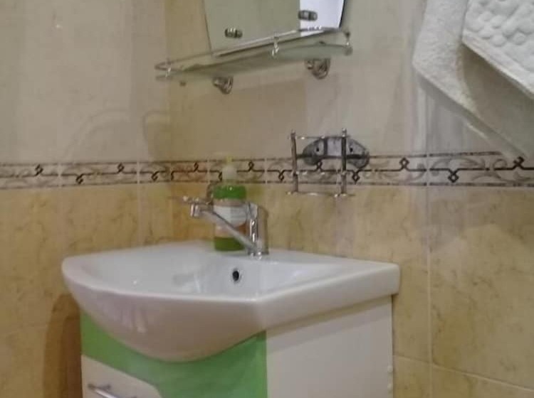 اتاق سوپریور, Bashnya