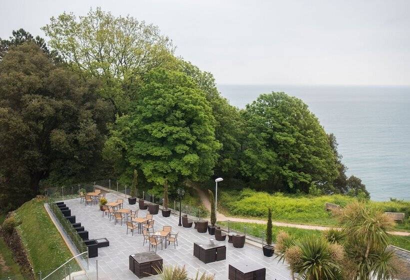 家庭间, The Headland Hotel & Spa