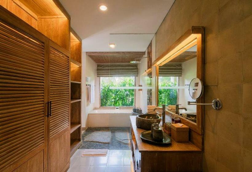 Suite, The Udaya Resorts And Spa