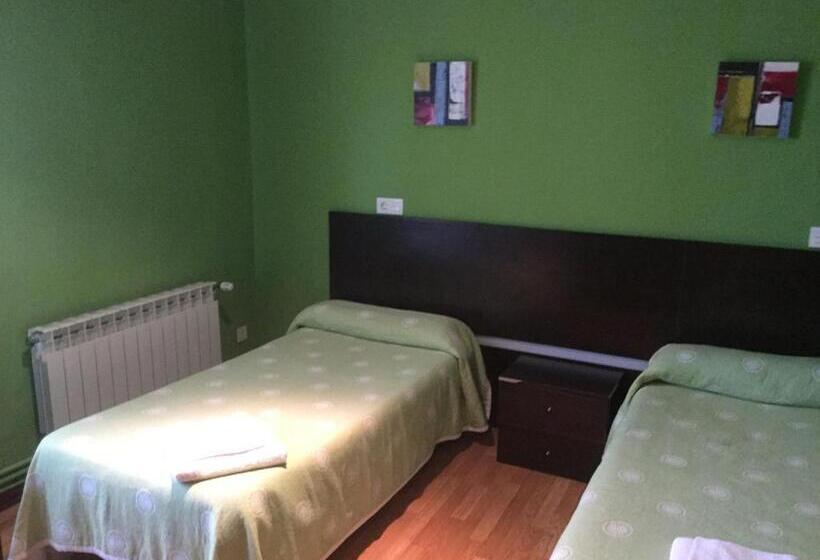 Номер Стандарт, Hostal Carazo