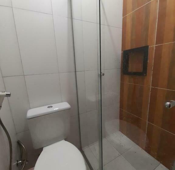 Standard Room, Solo Nunes