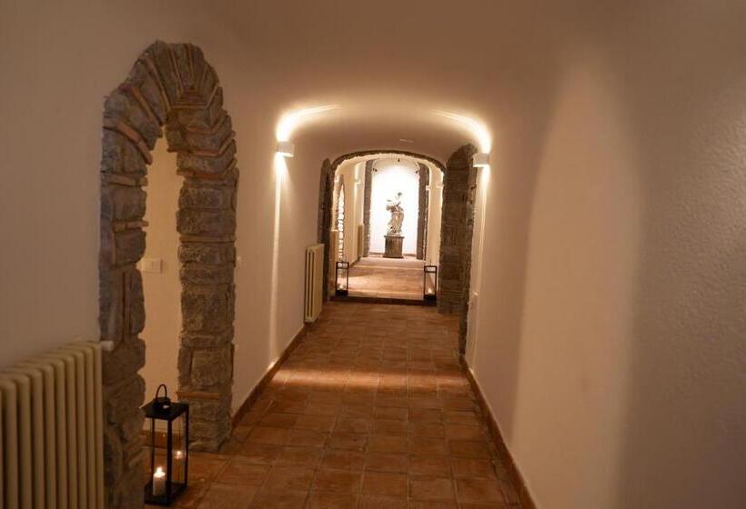 سوییت لوکس, Relais Santa Caterina