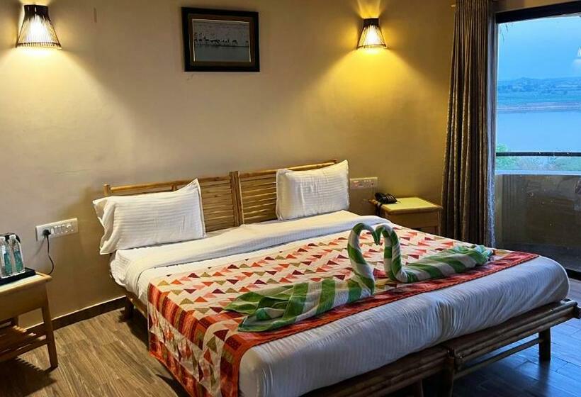 Номер Superior Кровать Кинг, La Kamp Resort