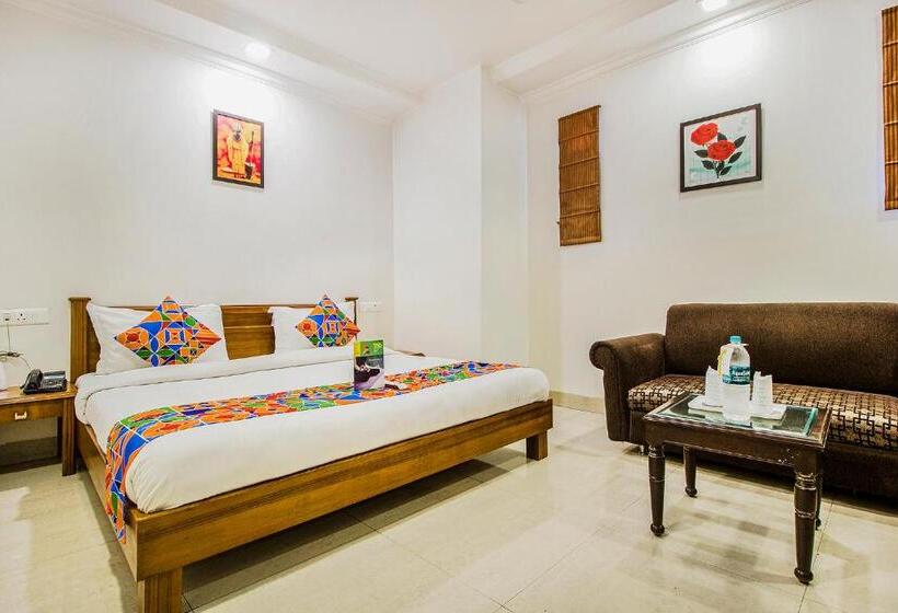 高级大房间, Fabhotel Aaykay Model Town