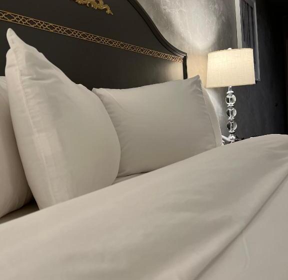总统套房, Chateau Suites