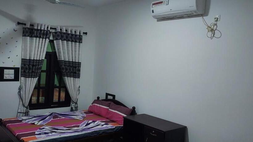 اتاق خانوادگی, Nilaveli Beach Rooms
