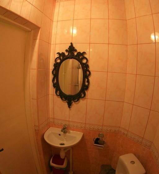 اتاق استاندارد, Cantervilla Castle