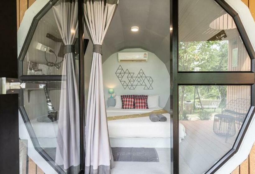 이코노미 룸, Veravian Resort