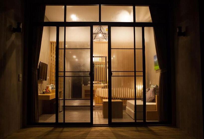 풀장 전망 스위트, Veravian Resort