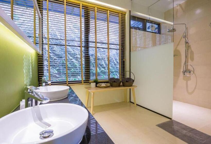 ویلای یک اتاق خوابه با استخر شنا, Veravian Resort