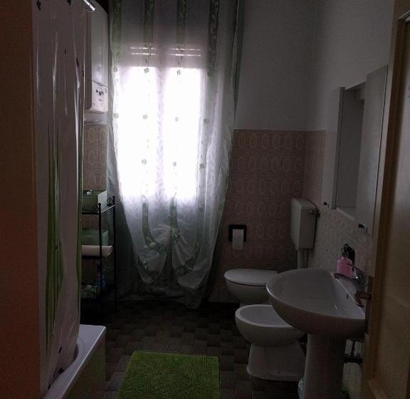 家庭间, B&b La Luce   Casa Di Ale