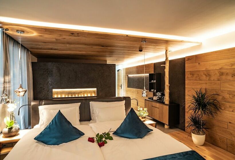 可观山景的豪华套房, Boutique Hotel Kircher