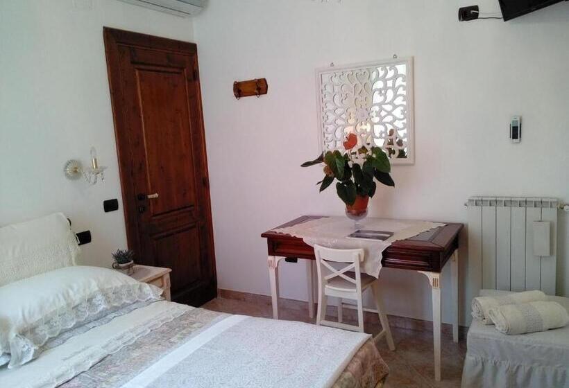 Номер Стандарт Вид на Море, B&b Marina Piccola