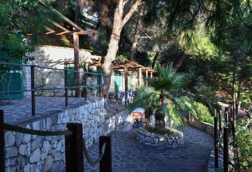 Семейный Номер Вид на Сад, Club Torre Capovento