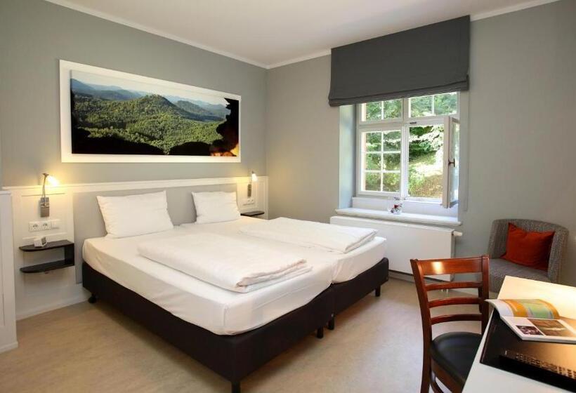 Номер Superior, Jugendstilhotel Trifels