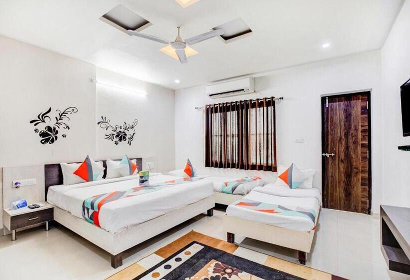 家庭间, Fabhotel Himanshi