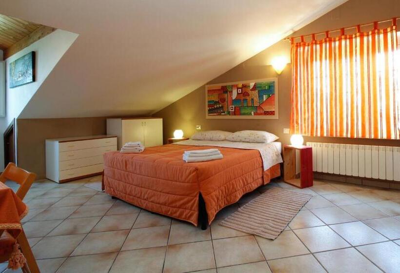 스탠다드 스튜디오, B&b Dimora Morelli