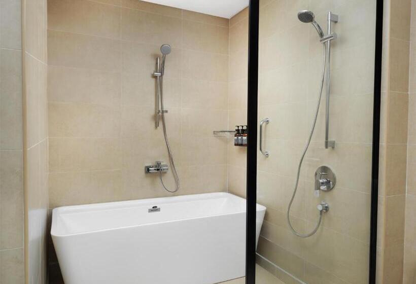 Standard-huone King-vuode, Voco Jeddah Gate, An Ihg