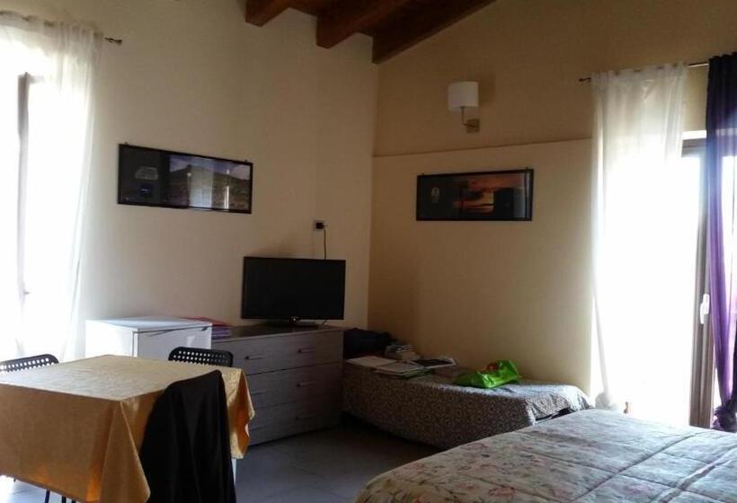 Студио Стандарт с Балконом, Casa Natia
