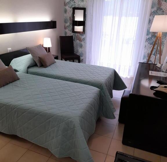 스탠다드 룸 바다 전망, Hôtel Beach