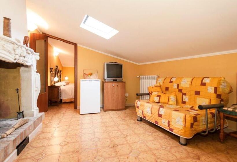 اتاق استاندارد, La Casa Dei Nonni B&b