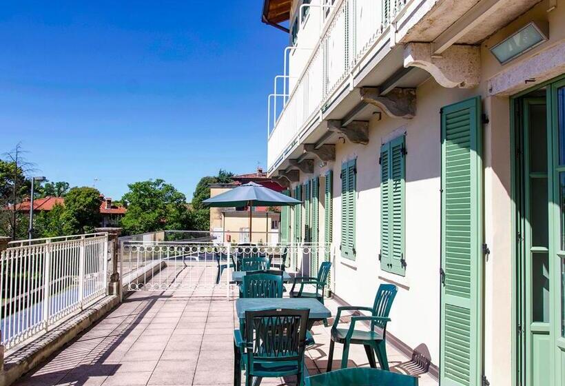 Апартаменты 1 Спальня с Террасой, Residence Delle Tre Corone