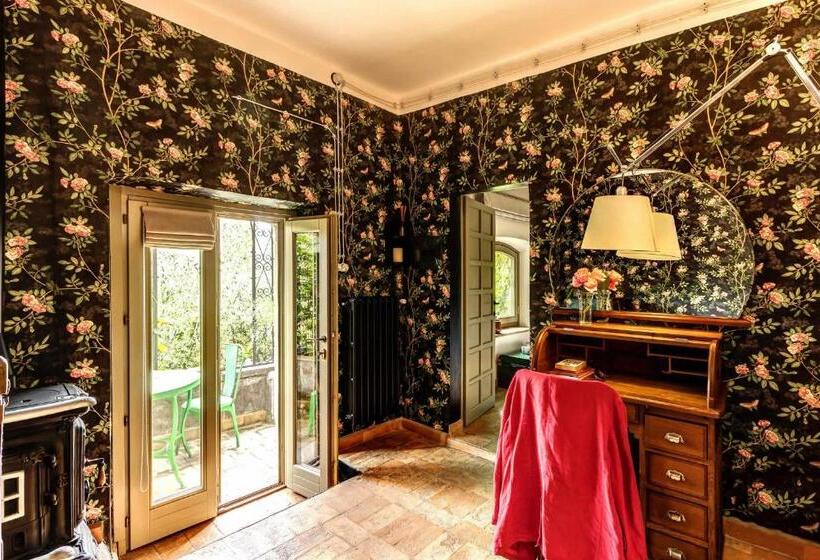 Дом 4 Спальни, Corte Della Maesta Antica Residenza