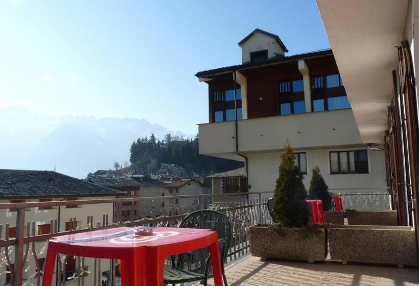 Номер Стандарт Трехместный, Ristorante La Rosa