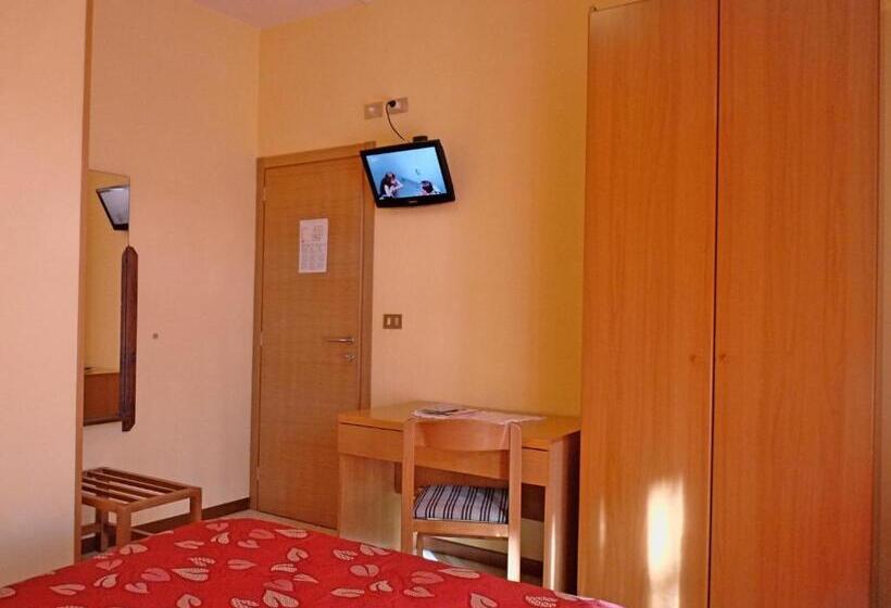 Номер Basic, Ristorante La Rosa