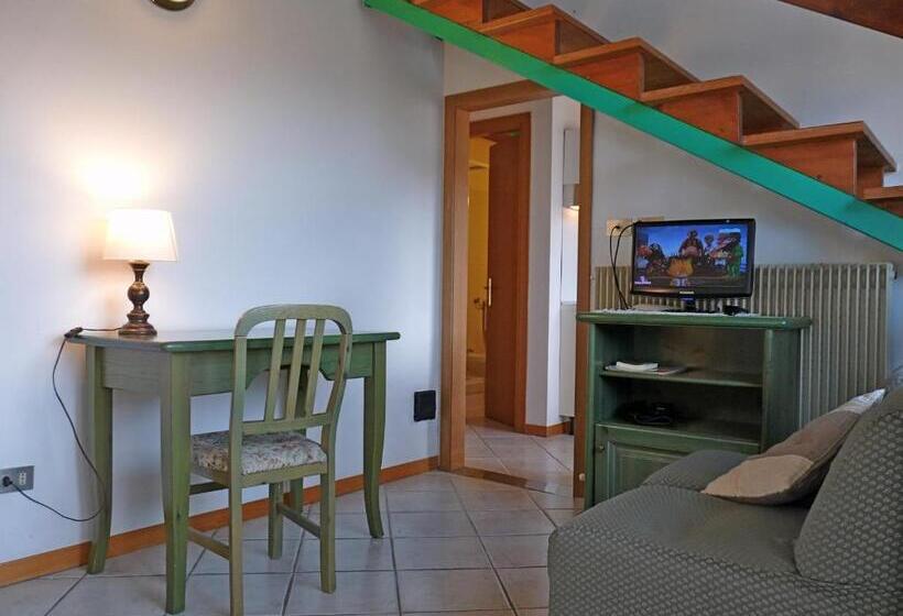 2 Bedrooms Apartment Mountain View, Ristorante La Rosa